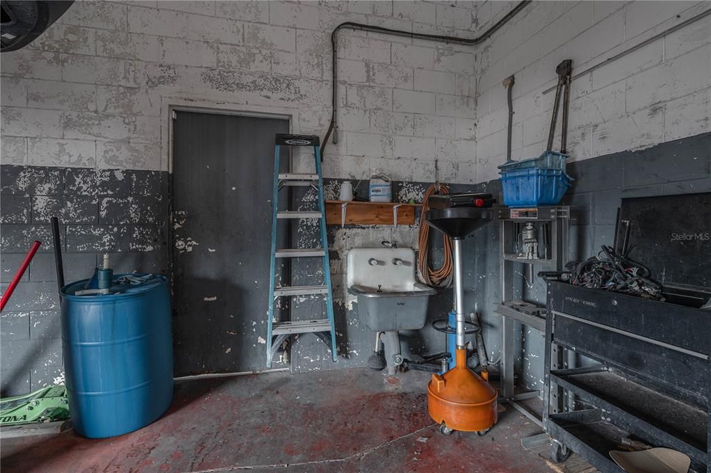 For Sale: $1,700,000 (0 beds, 0 baths, 3599 Square Feet)