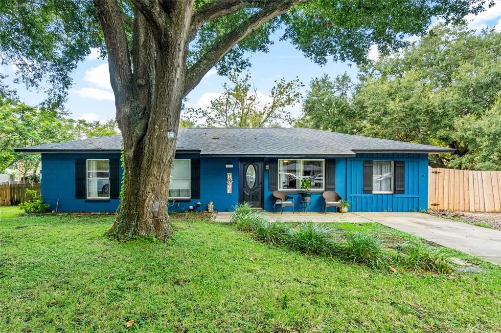 Recently Sold: $275,000 (3 beds, 1 baths, 1350 Square Feet)