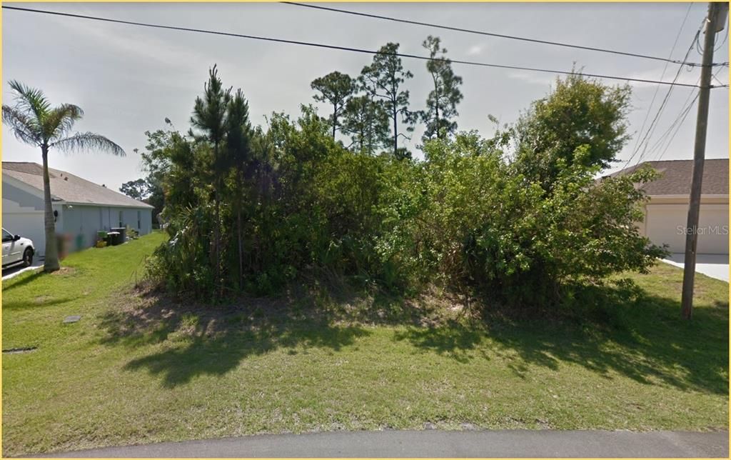 Vendido Recientemente: $79,000 (0.23 acres)