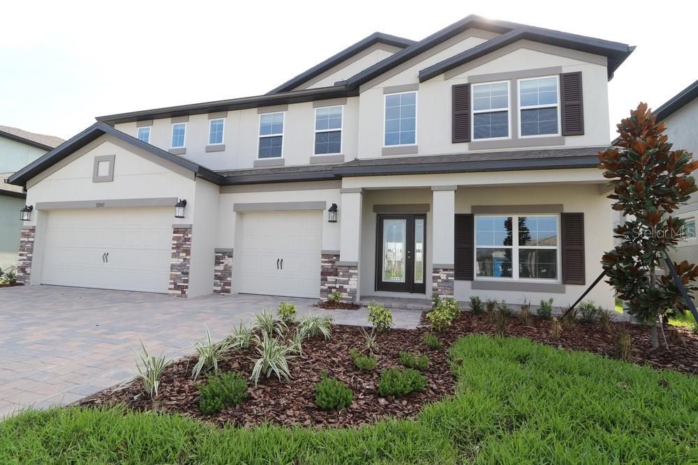 Recently Sold: $646,790 (5 beds, 4 baths, 3292 Square Feet)