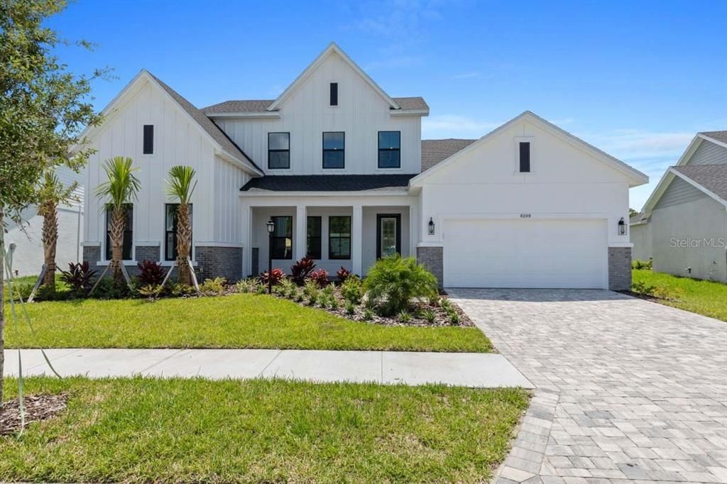 Recently Sold: $1,049,730 (5 beds, 4 baths, 4157 Square Feet)