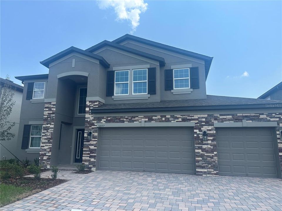 Recently Sold: $637,670 (5 beds, 4 baths, 3531 Square Feet)