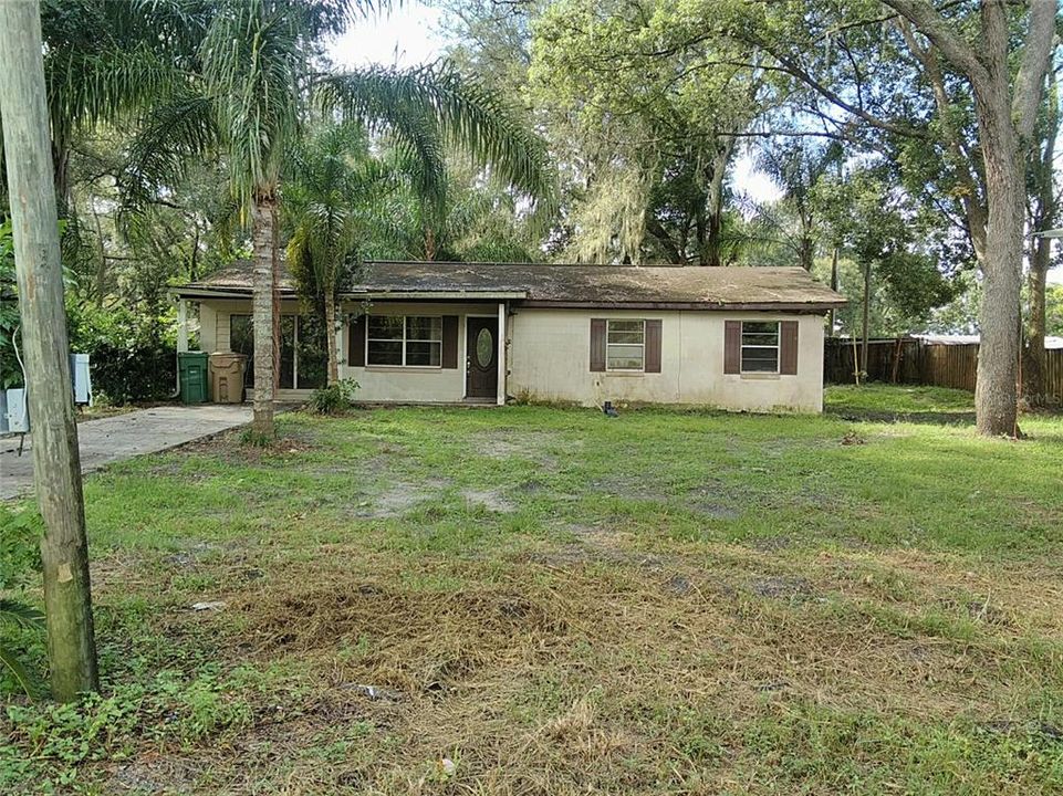 Recently Sold: $179,000 (3 beds, 2 baths, 1074 Square Feet)