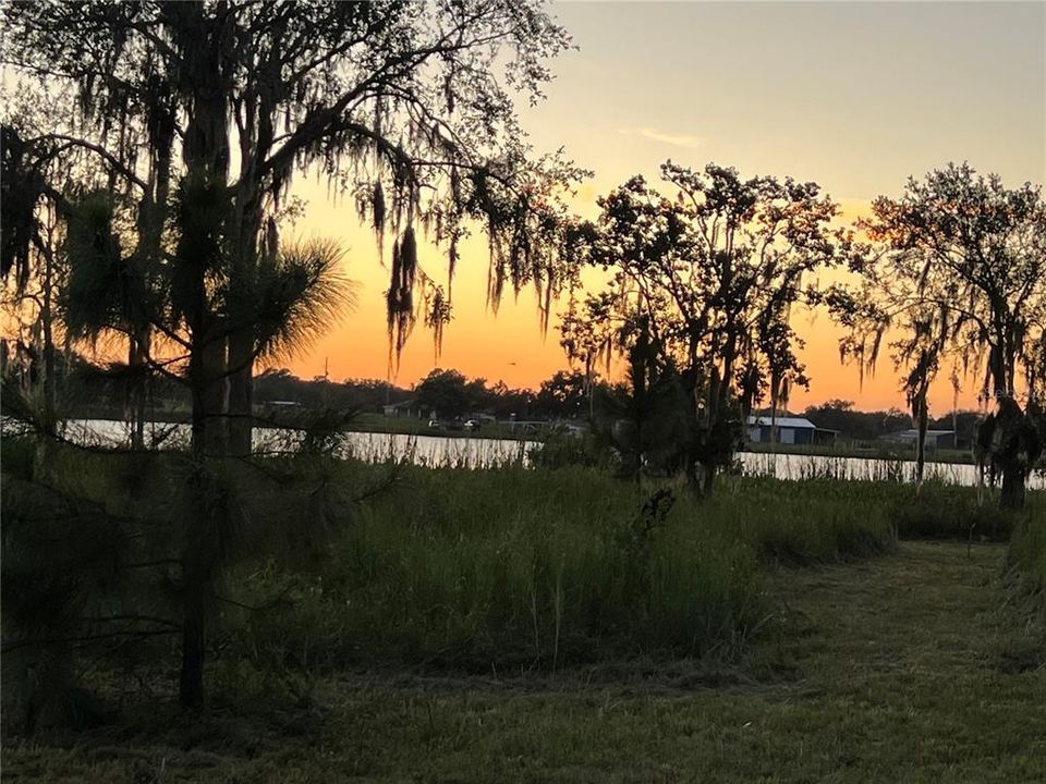 This can be your perfect Sunset without leaving your back porch