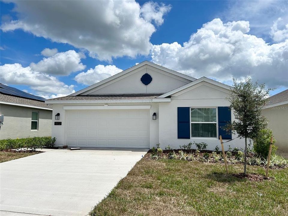 Recently Sold: $374,425 (4 beds, 2 baths, 1817 Square Feet)
