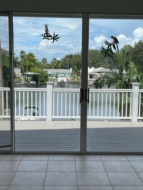 For Rent: $4,200 (3 beds, 2 baths, 2878 Square Feet)