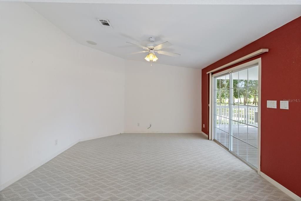 Active With Contract: $398,000 (3 beds, 2 baths, 2080 Square Feet)