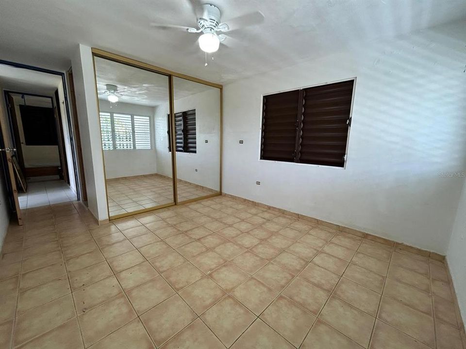 Vendido Recientemente: $170,000 (2 camas, 2 baños, 821 Pies cuadrados)