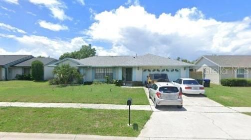 Recently Sold: $385,000 (4 beds, 2 baths, 1590 Square Feet)