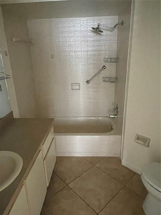 最近租的: $1,700 (2 贝兹, 2 浴室, 820 平方英尺)