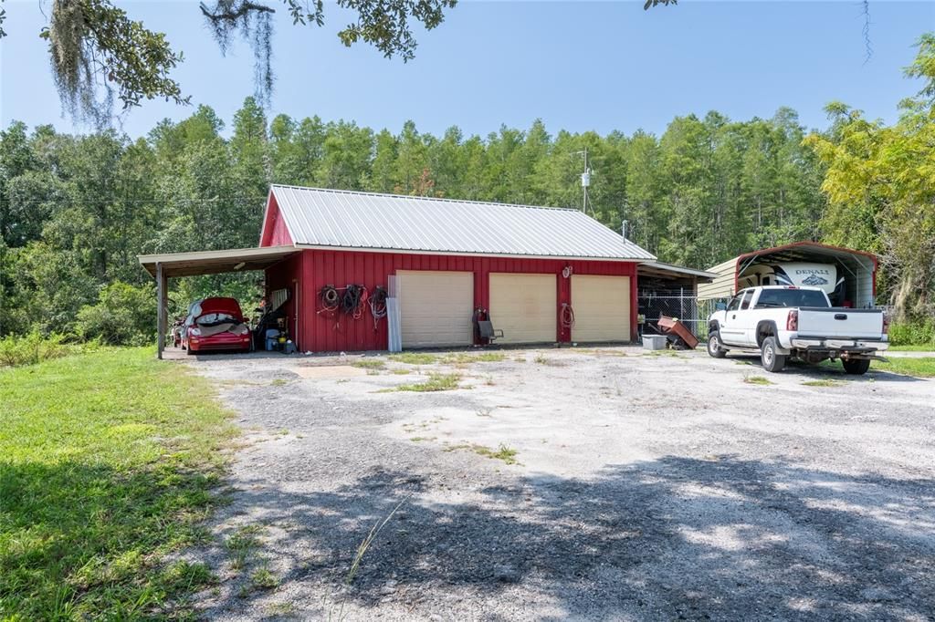 На продажу: $1,800,000 (3 спален, 2 ванн, 2252 Квадратных фут)