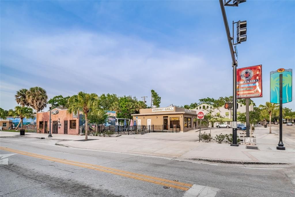 Recently Sold: $475,000 (3 beds, 2 baths, 1835 Square Feet)