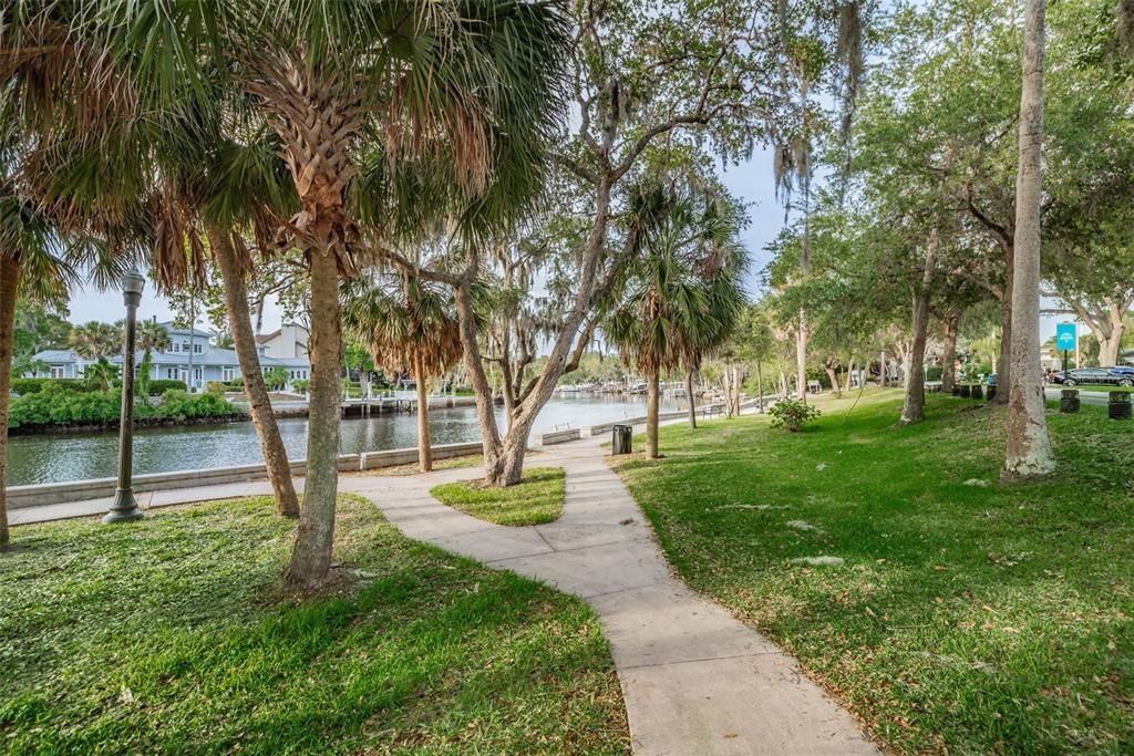 Recently Sold: $475,000 (3 beds, 2 baths, 1835 Square Feet)