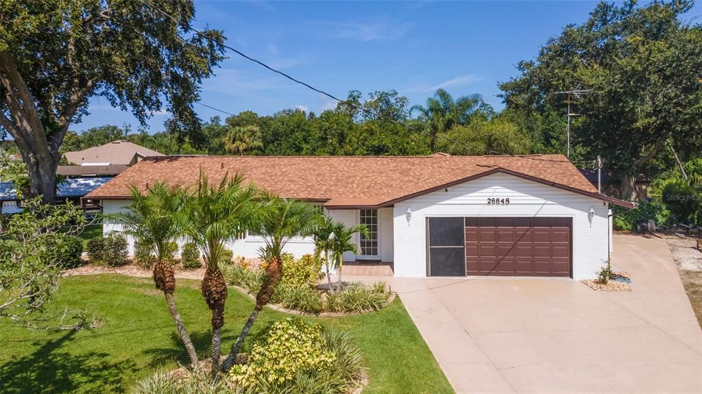 Recently Sold: $595,000 (3 beds, 2 baths, 2024 Square Feet)