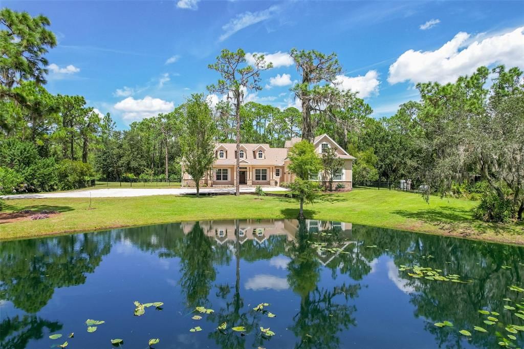Vendido Recientemente: $1,625,000 (4 camas, 3 baños, 3708 Pies cuadrados)