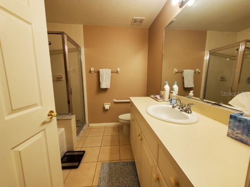 For Rent: $3,800 (2 beds, 2 baths, 1351 Square Feet)