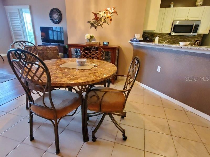 For Rent: $3,800 (2 beds, 2 baths, 1351 Square Feet)