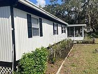 Recently Sold: $115,000 (3 beds, 2 baths, 1344 Square Feet)