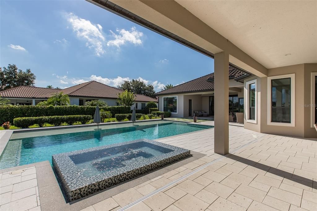 Recently Sold: $2,150,000 (5 beds, 5 baths, 4592 Square Feet)