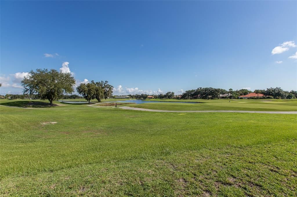 Recently Sold: $2,150,000 (5 beds, 5 baths, 4592 Square Feet)