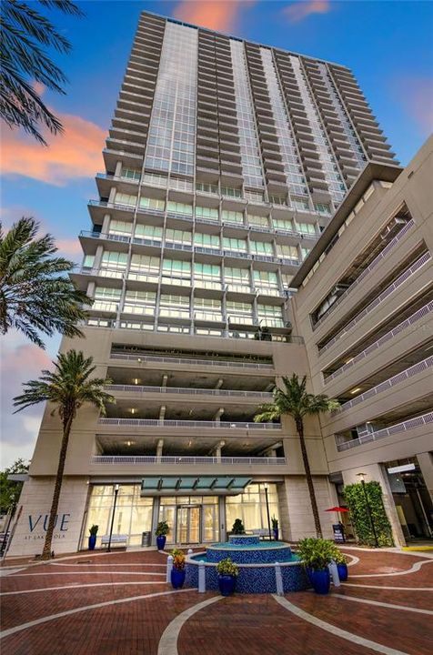 Vendido Recientemente: $549,230 (2 camas, 2 baños, 1260 Pies cuadrados)