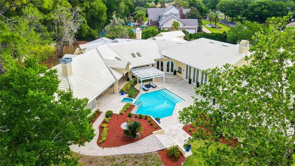 Recently Sold: $2,500,000 (6 beds, 6 baths, 9245 Square Feet)
