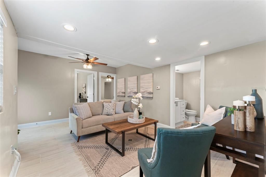 Recently Sold: $265,000 (3 beds, 2 baths, 1364 Square Feet)