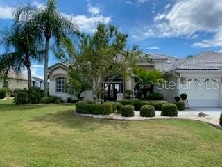 Recently Sold: $635,000 (3 beds, 3 baths, 2575 Square Feet)