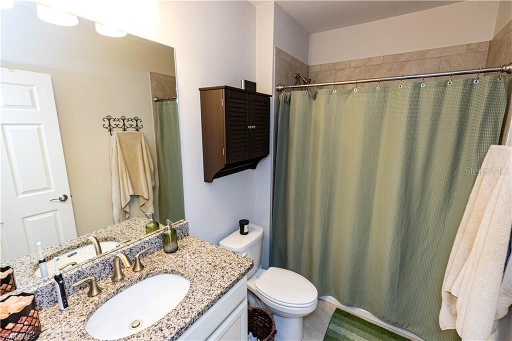 Недавно арендовано: $2,950 (4 спален, 2 ванн, 1828 Квадратных фут)