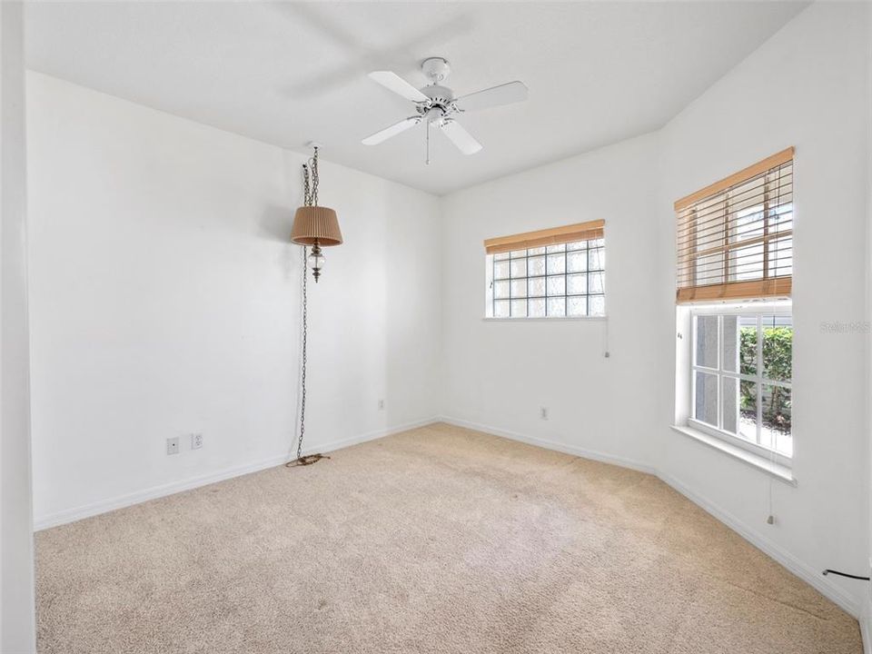 Guest bedroom