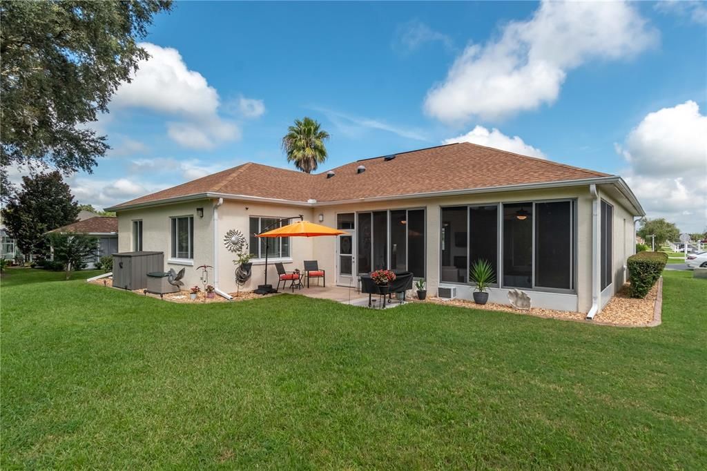 Recently Sold: $335,000 (3 beds, 2 baths, 2042 Square Feet)