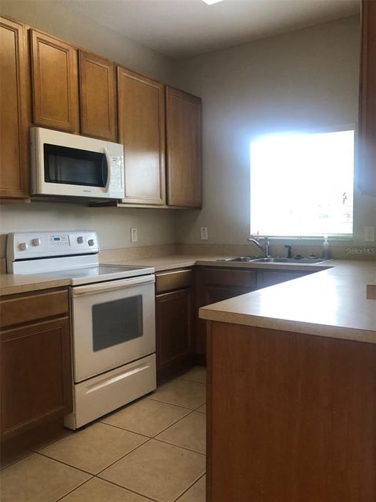 Recently Rented: $1,850 (3 beds, 2 baths, 1203 Square Feet)