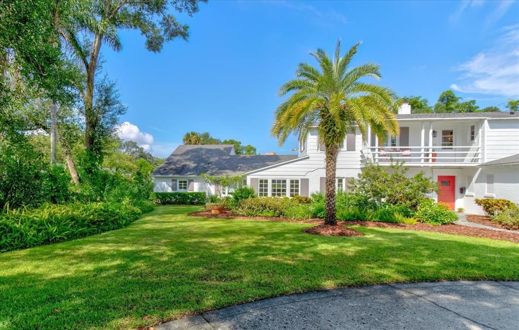 Recently Sold: $1,900,000 (4 beds, 4 baths, 4250 Square Feet)