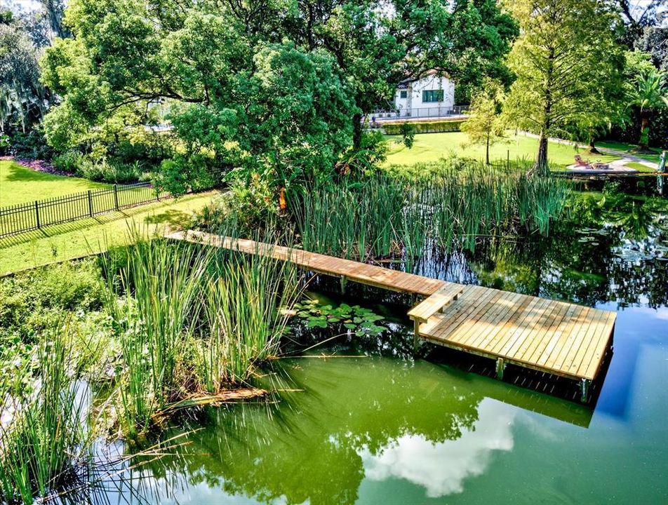 Private dock with sitting area to enjoy the peace and tranquility.