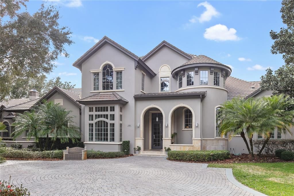 Active With Contract: $4,350,000 (6 beds, 7 baths, 7159 Square Feet)