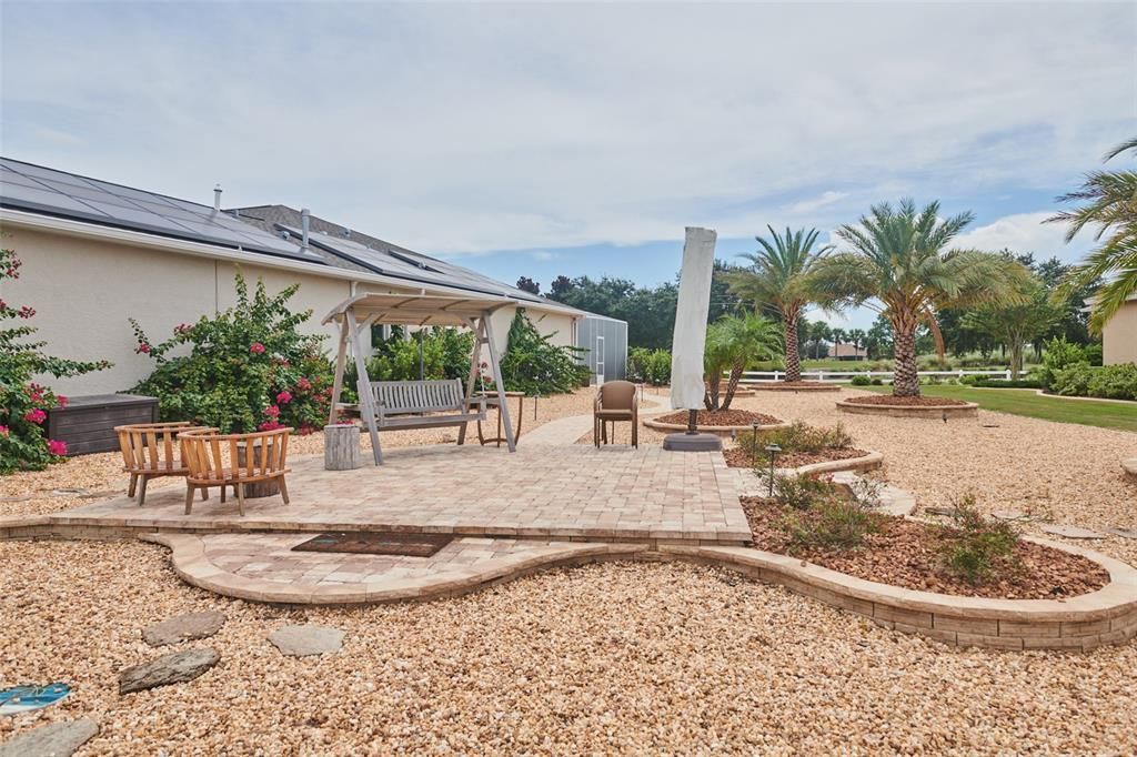 Recently Sold: $748,000 (3 beds, 2 baths, 2651 Square Feet)