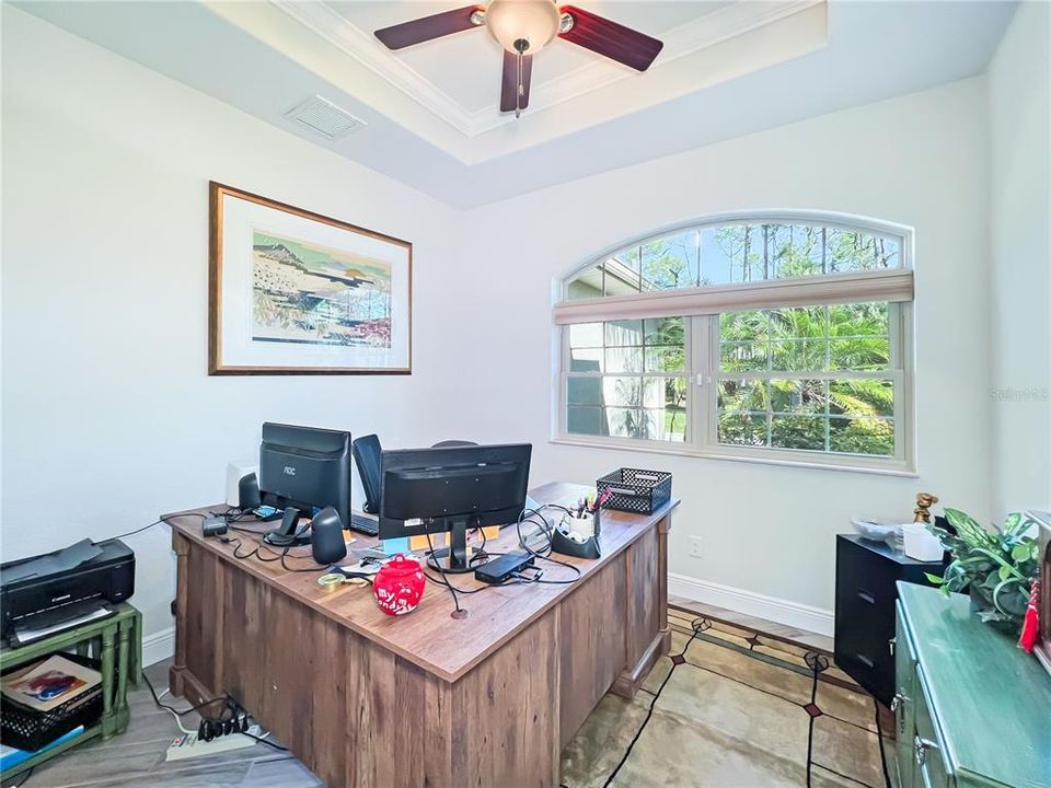 Recently Sold: $729,000 (3 beds, 2 baths, 2105 Square Feet)