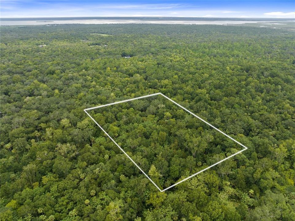 En Venta: $154,900 (4.65 acres)