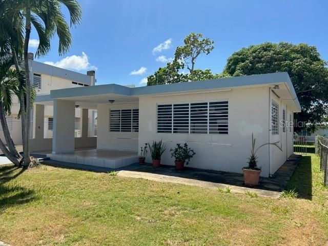 Vendido Recientemente: $180,000 (3 camas, 2 baños, 1221 Pies cuadrados)