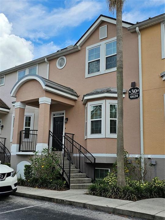 Recently Rented: $2,100 (2 beds, 2 baths, 1548 Square Feet)