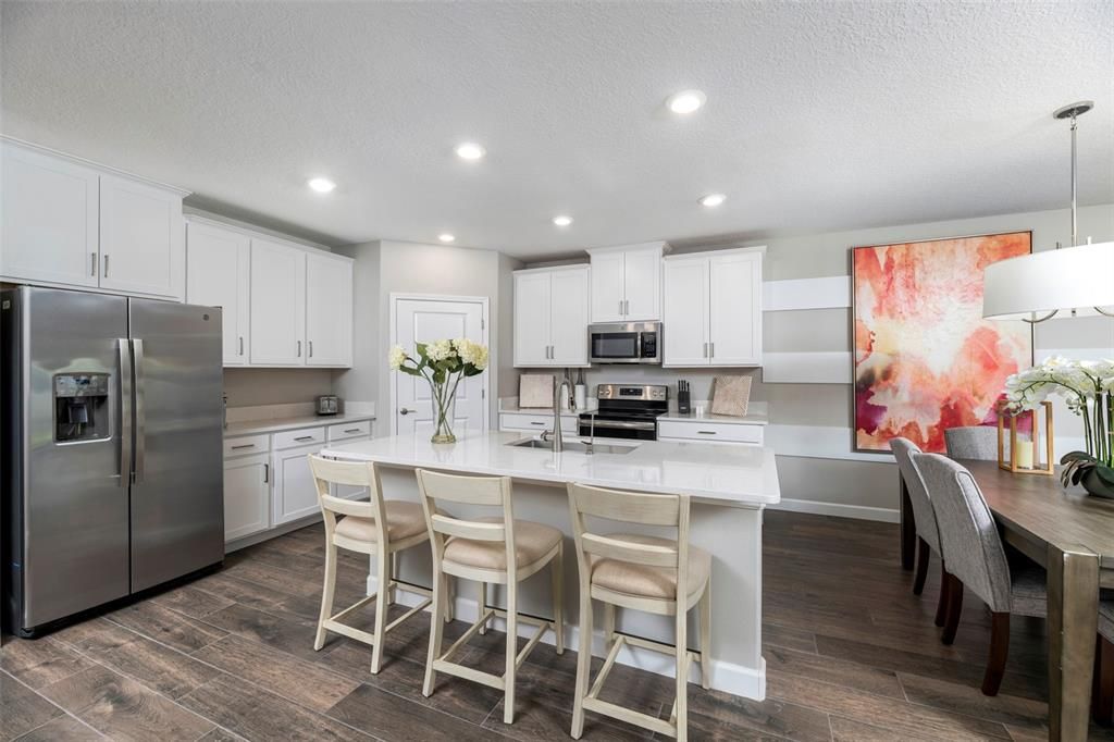 Recently Sold: $314,990 (2 beds, 2 baths, 1744 Square Feet)