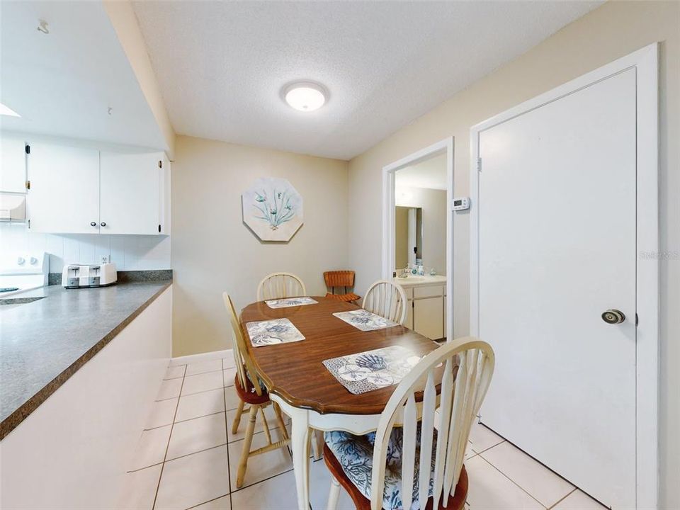 En Venta: $324,500 (2 camas, 2 baños, 1188 Pies cuadrados)