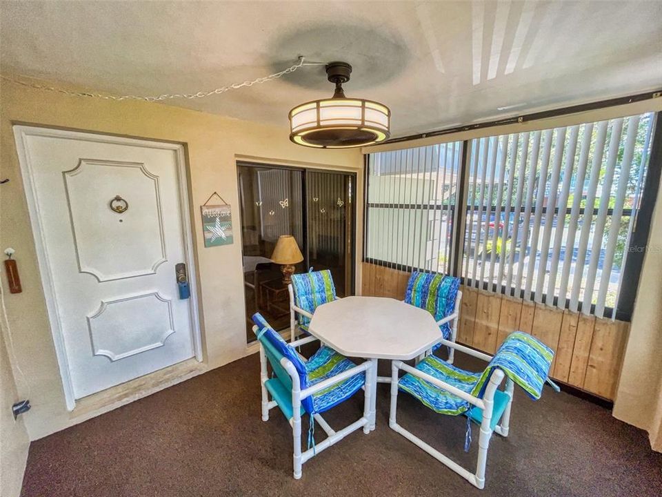 En Venta: $324,500 (2 camas, 2 baños, 1188 Pies cuadrados)