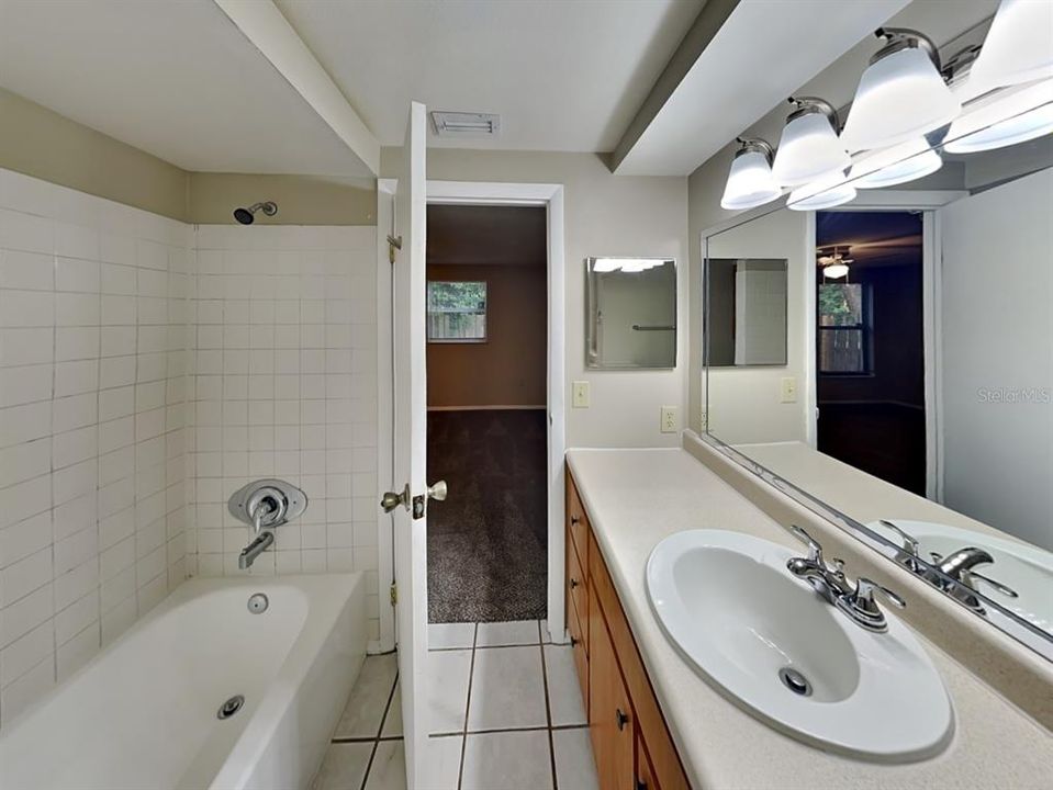 Недавно арендовано: $2,390 (3 спален, 2 ванн, 1493 Квадратных фут)