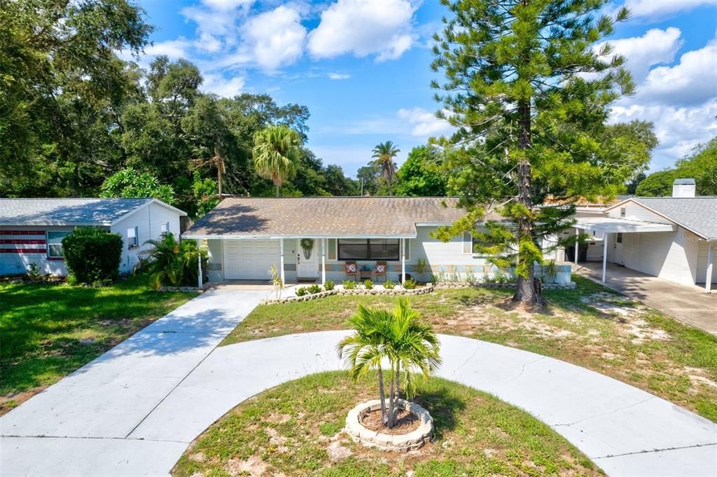 Recently Sold: $400,000 (2 beds, 1 baths, 1114 Square Feet)