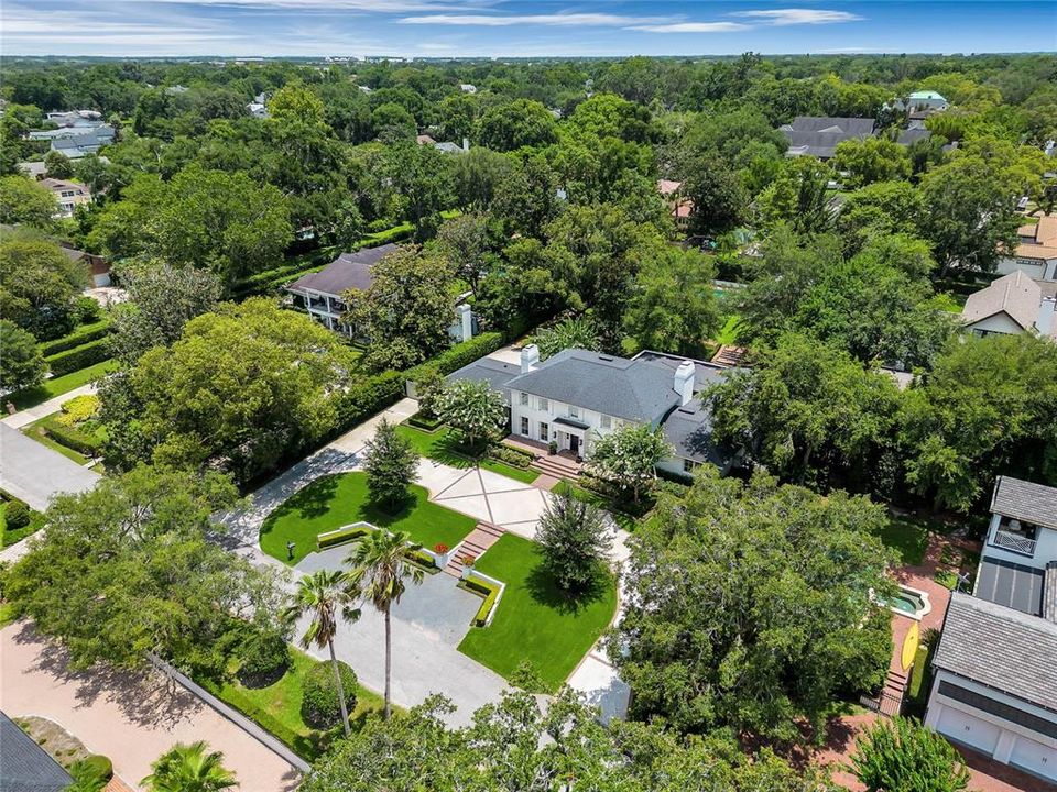 Recently Sold: $4,500,000 (5 beds, 5 baths, 4809 Square Feet)