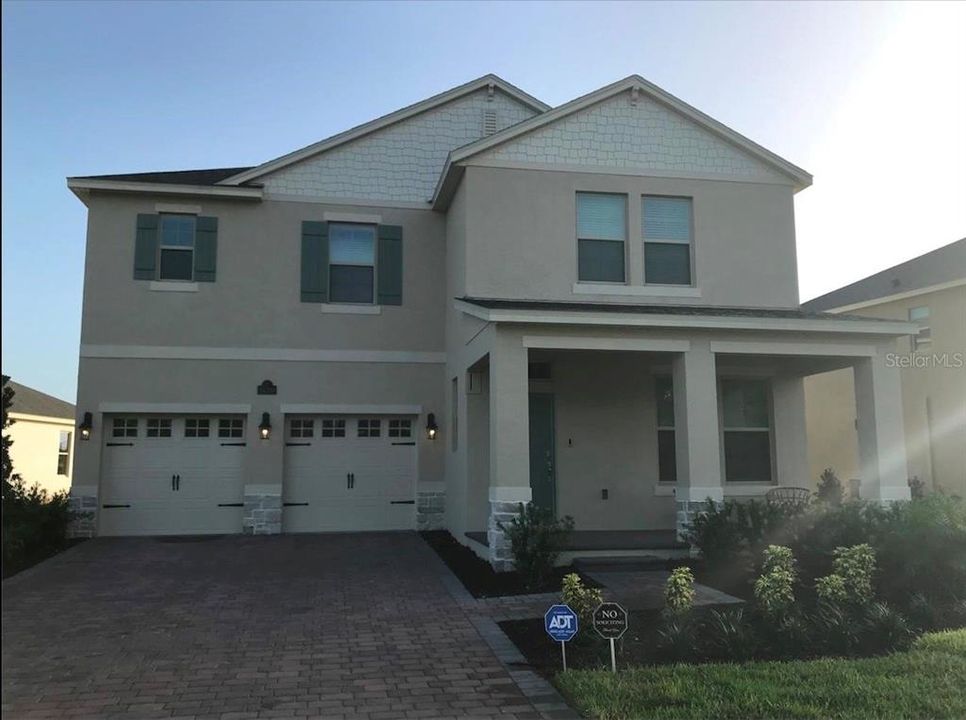 Недавно продано: $731,246 (4 спален, 3 ванн, 3327 Квадратных фут)