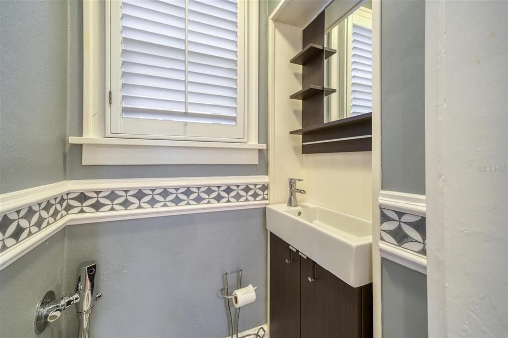 Main Floor Half Bath/Powder Room