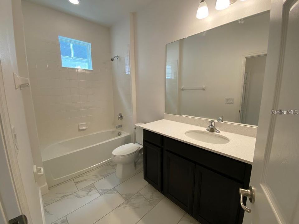 Недавно арендовано: $3,021 (4 спален, 3 ванн, 2532 Квадратных фут)