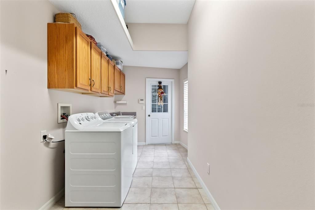 Recently Sold: $525,000 (3 beds, 2 baths, 2289 Square Feet)